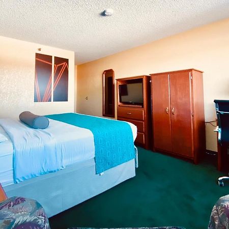 Howard Johnson By Wyndham Denver West Wheat Ridge Zewnętrze zdjęcie