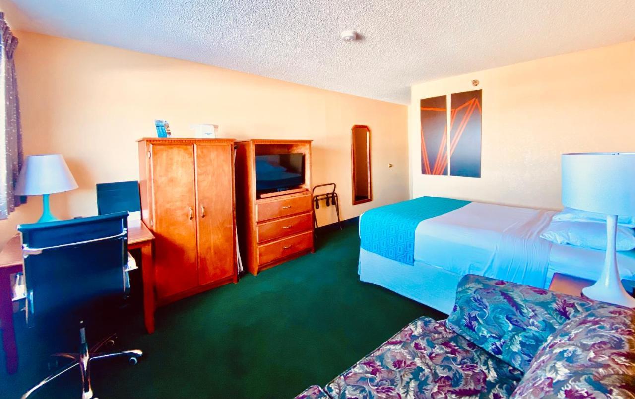 Howard Johnson By Wyndham Denver West Wheat Ridge Zewnętrze zdjęcie