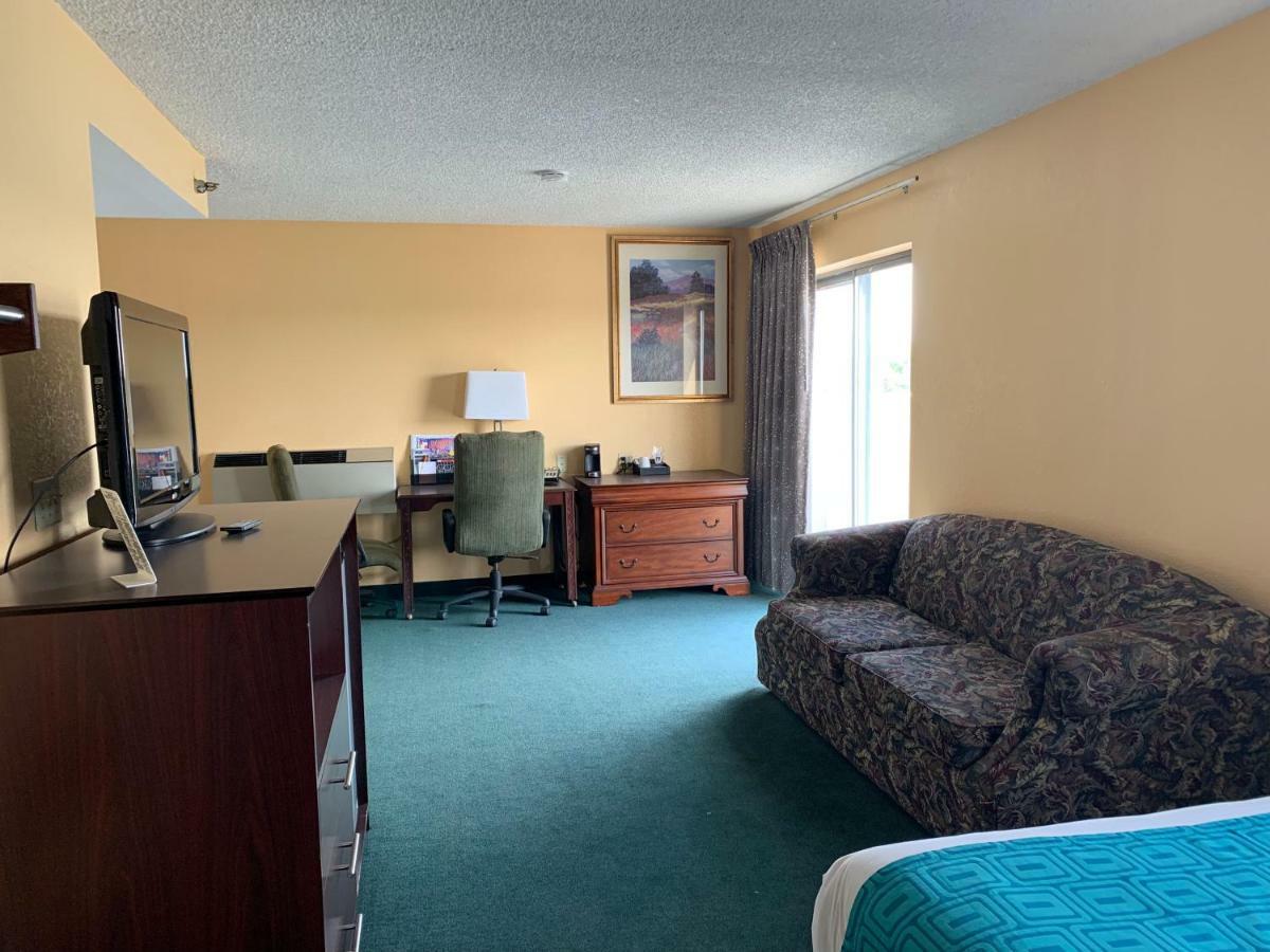 Howard Johnson By Wyndham Denver West Wheat Ridge Zewnętrze zdjęcie