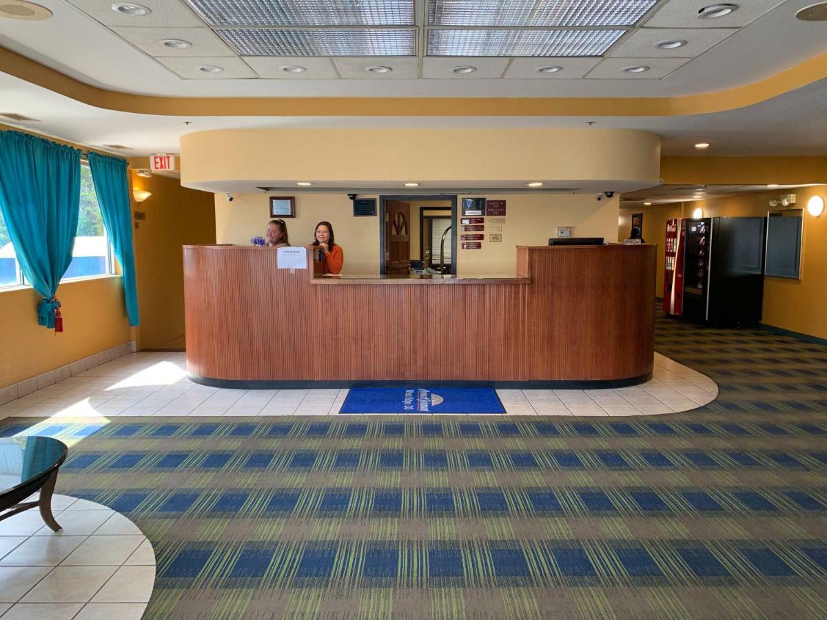 Howard Johnson By Wyndham Denver West Wheat Ridge Zewnętrze zdjęcie